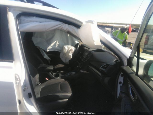 JF2SKAEC0NH438068 Subaru Forester Premium