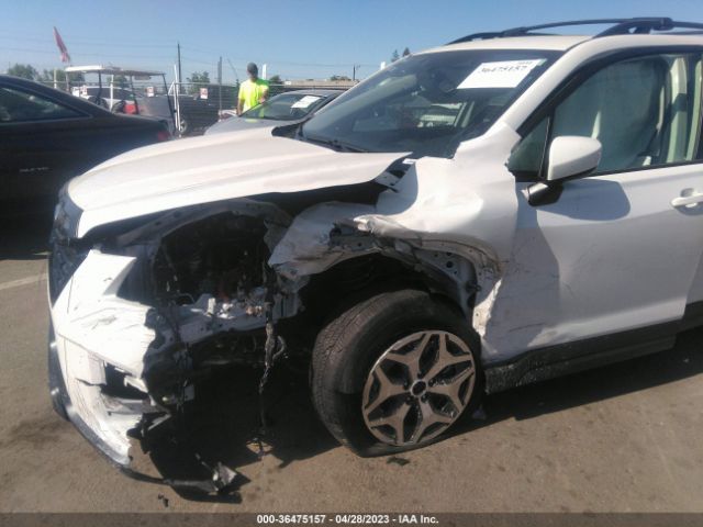 JF2SKAEC0NH438068 Subaru Forester Premium