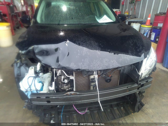 2015 NISSAN SENTRA SV VIN: 3N1AB7AP8FL676861