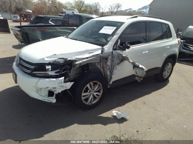 WVGAV7AX0HK028158 Volkswagen TIGUAN