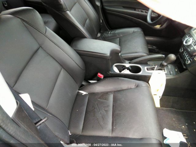 19UDE2F79HA003957 Acura Ilx W