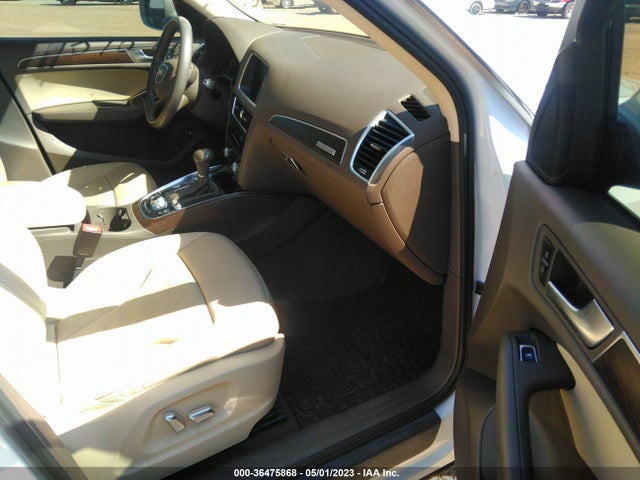 WA1C2AFP4HA075110 Audi Q5 PREMIUM