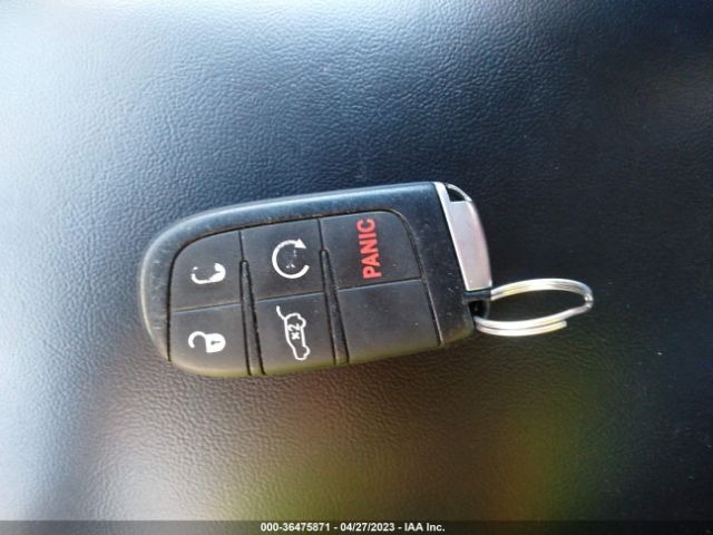 1C4RJEAGXKC625990 Jeep Grand Cherokee Altitude