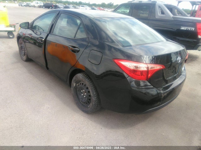 Toyota COROLLA LE 2017 5YFBURHE8HP645031 Image 4