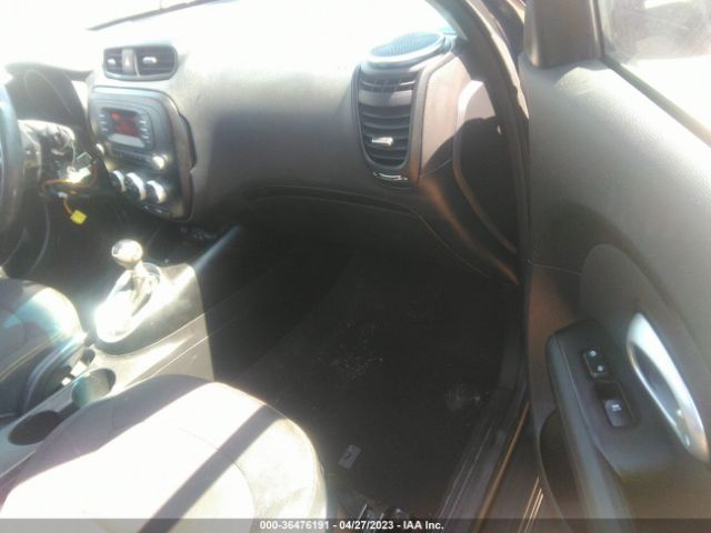 KNDJP3A55E7048975 KIA SOUL +