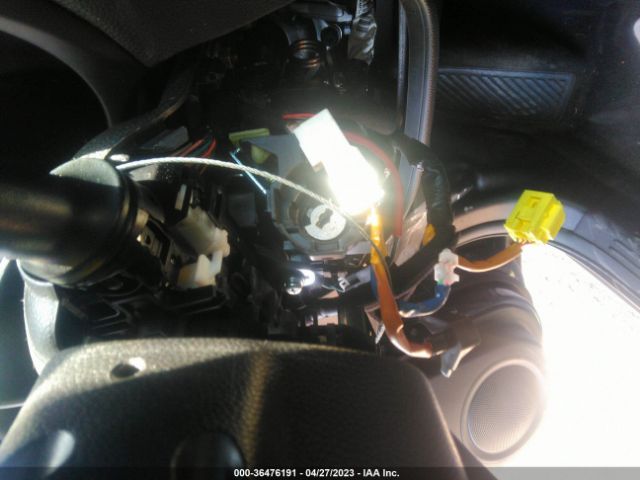 KNDJP3A55E7048975 KIA SOUL +