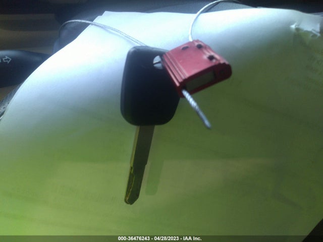 Honda PILOT LX 2015 5FNYF4H23FB062355 Image 3