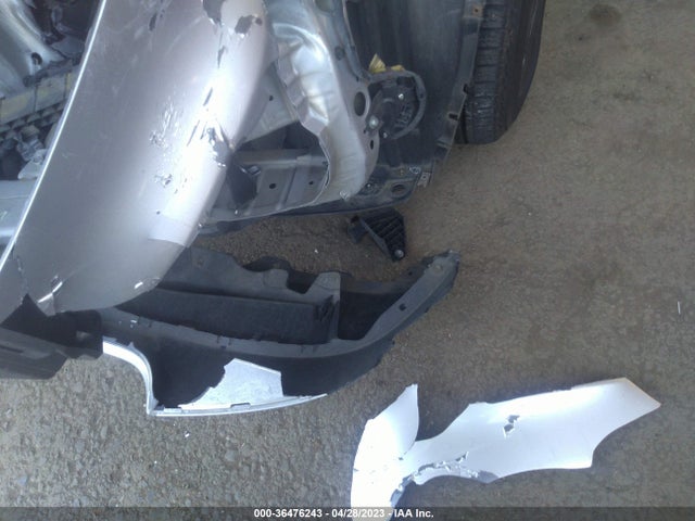 Honda PILOT LX 2015 5FNYF4H23FB062355 Image 4