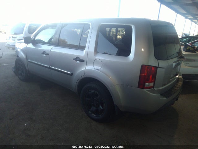 Honda PILOT LX 2015 5FNYF4H23FB062355 Image 5