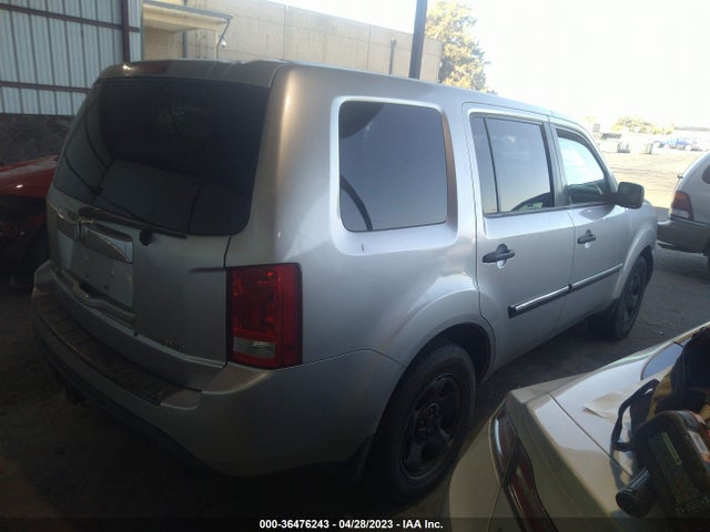 Honda PILOT LX 2015 5FNYF4H23FB062355 Image 6