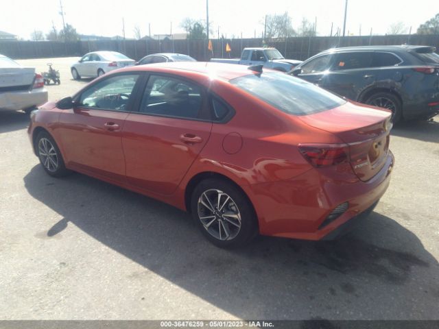 3KPF24AD5PE525683 KIA Forte Lxs