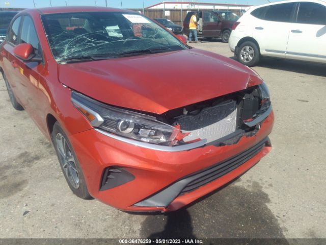 3KPF24AD5PE525683 KIA Forte Lxs