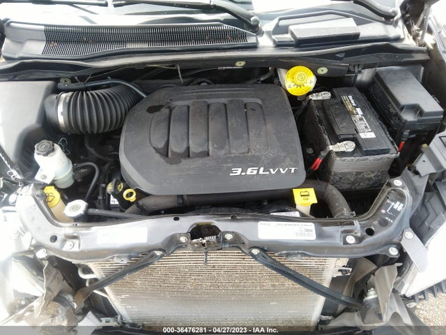2C4RC1BG3GR215032 Chrysler Town & Country Touring
