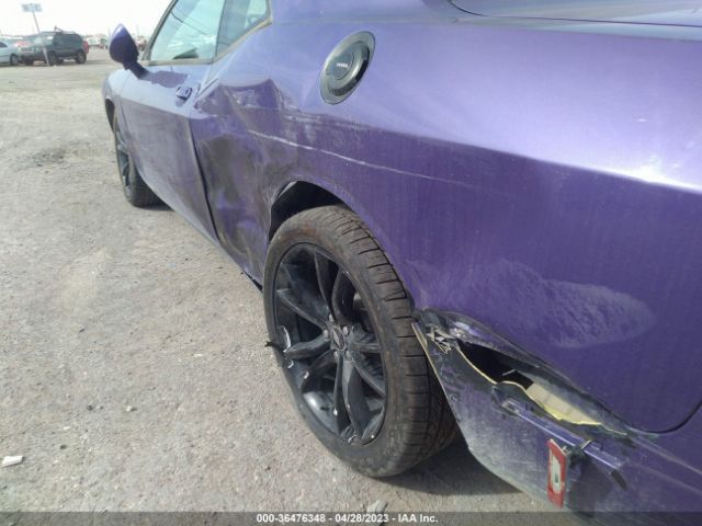 2C3CDZAG7JH339518 Dodge Challenger Sxt