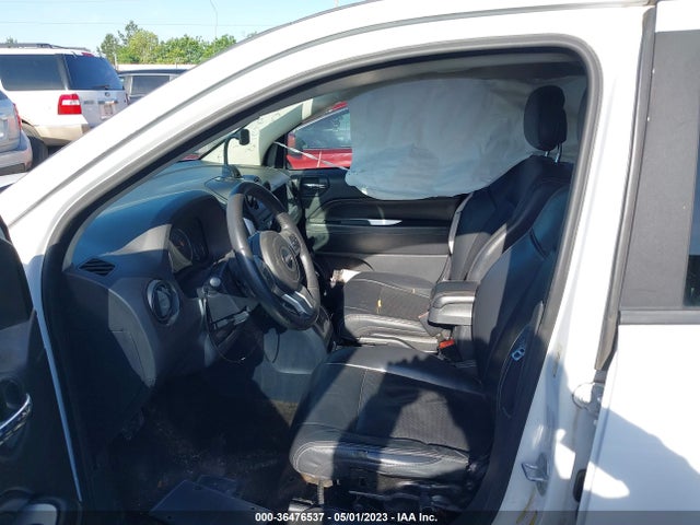 1C4NJCEAXFD273809 Jeep Compass High Altitude Edition
