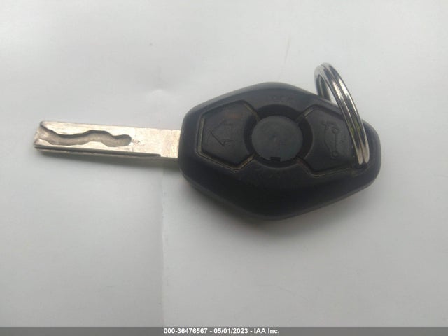 2004 BMW X5 4.8IS VIN: 5UXFA93544LE81329