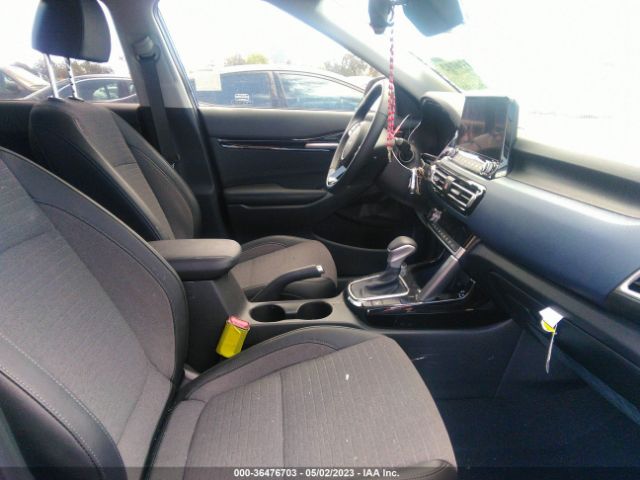 KNDEU2AA3P7409415 KIA SELTOS S