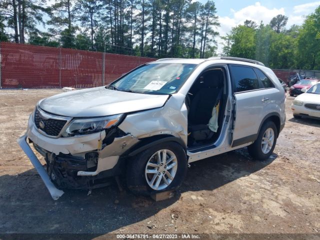 5XYKTDA67FG610507 KIA SORENTO LX