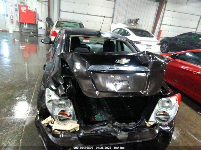 Chevrolet SONIC LT 2015 1G1JC5SHXF4178133 Image 7