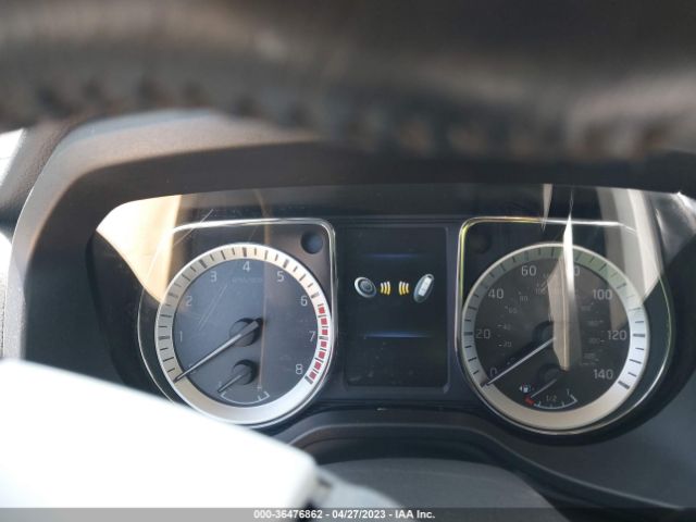 1N6AA1E60JN536503 Nissan TITAN SV