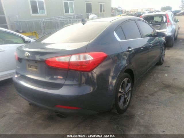 KNAFZ4A85E5111730 KIA FORTE EX