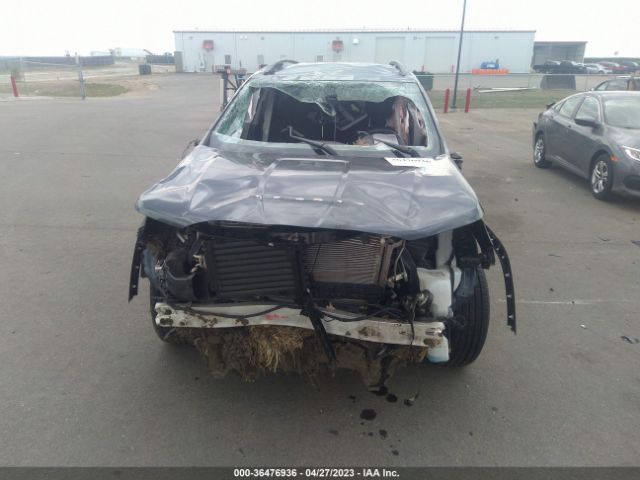 3GKALTEV4KL142265 GMC Terrain Sle