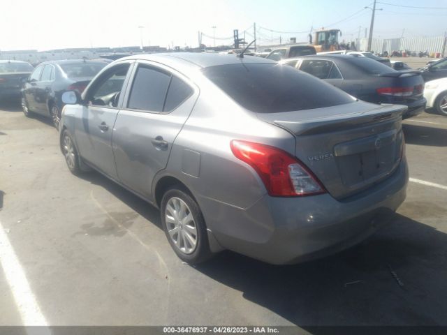 3N1CN7AP5EL806058 Nissan Versa S Plus