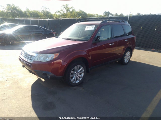 2013 SUBARU FORESTER 2.5X PREMIUM VIN: JF2SHADC7DG427699