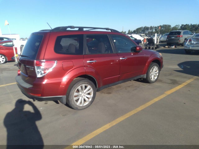 2013 SUBARU FORESTER 2.5X PREMIUM VIN: JF2SHADC7DG427699