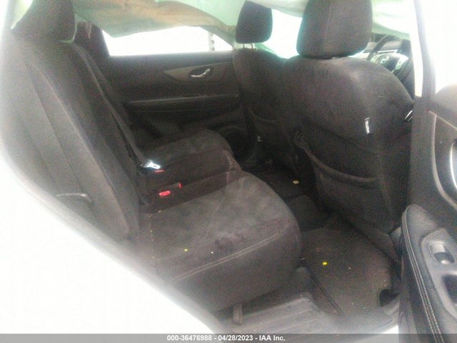 2015 NISSAN ROGUE S VIN: 5N1AT2MK4FC764889