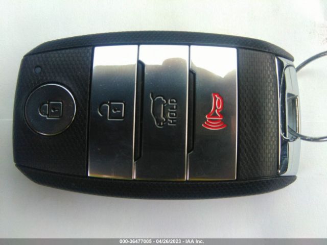 KNDCC3LG0L5074444 KIA Niro Ev Ex