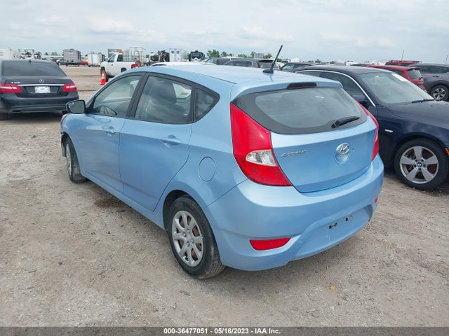 Hyundai ACCENT GS 2014 KMHCT5AE5EU172094 Image 3