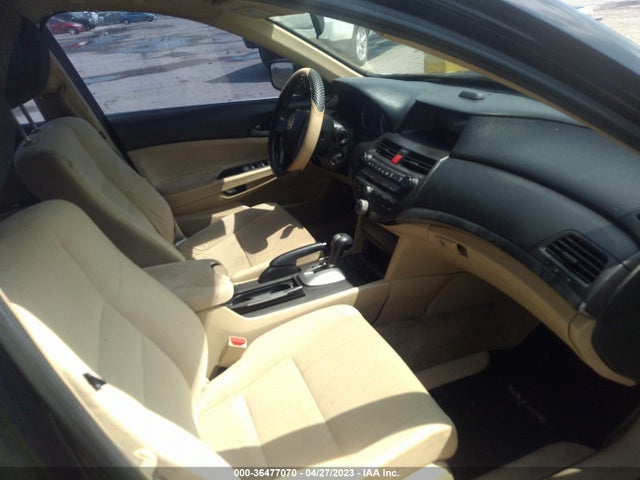 2011 HONDA ACCORD SDN LX VIN: 1HGCP2F35BA022919