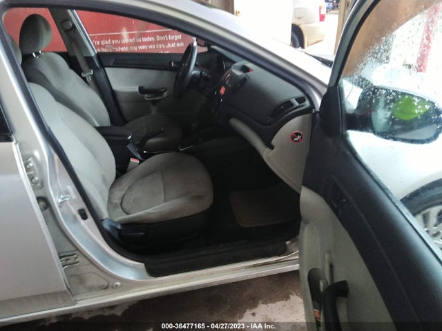 2011 KIA FORTE LX VIN: KNAFT4A29B5438009