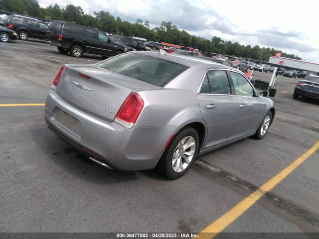 2C3CCAAG4GH206647 Chrysler 300 Limited