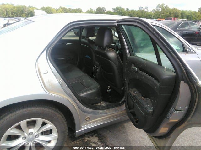 2C3CCAAG4GH206647 Chrysler 300 Limited