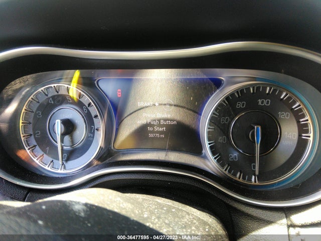 2C3CCAAG1JH340913 Chrysler 300 Touring