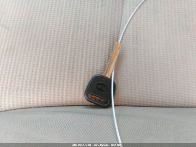 5XYKTCA65FG628353 KIA SORENTO LX