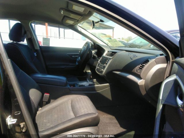 1N4AL3AP1HC493423 Nissan Altima 2.5 S