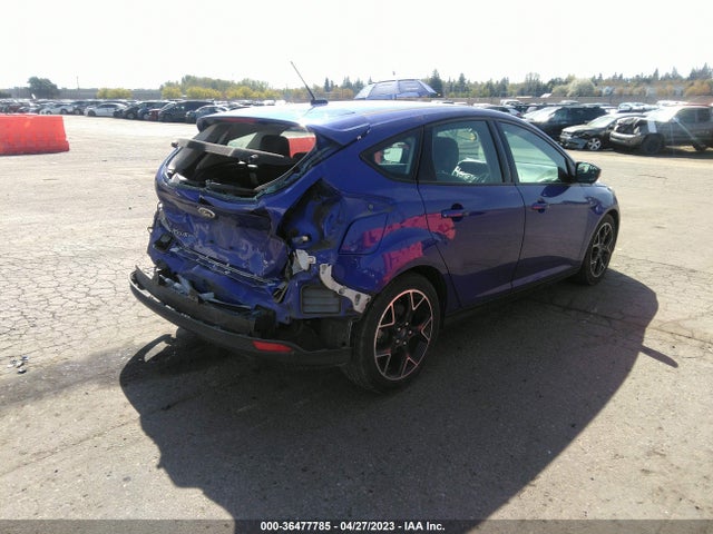 Ford FOCUS SE 2014 1FADP3K28EL139432 Image 6