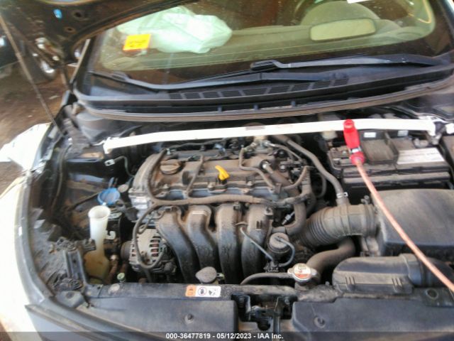 KNAFX5A89G5548483 KIA Forte 5-door Ex