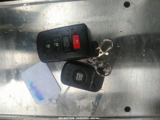 Toyota Highlander Limited 2014 5TDDKRFH1ES036703 Image 3