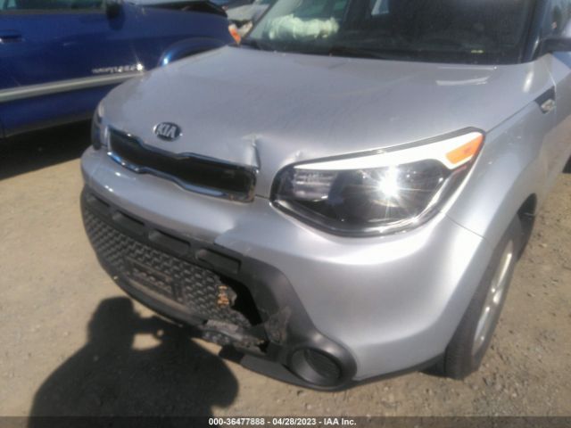 KNDJN2A24E7700717 KIA Soul Base