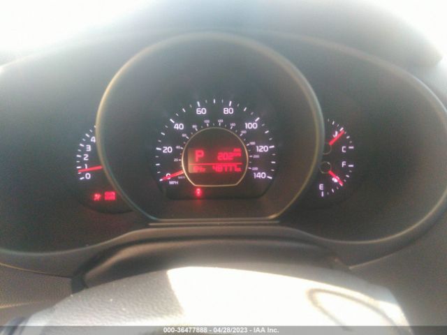 KNDJN2A24E7700717 KIA Soul Base