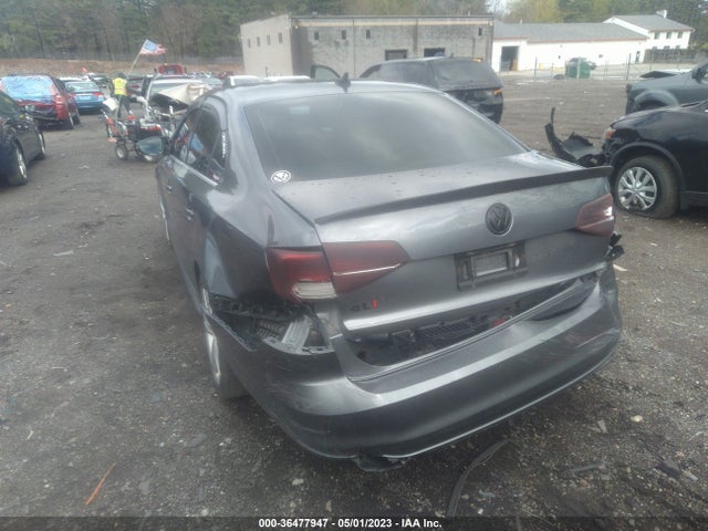3VW5T7AJ8FM345809 Volkswagen Jetta Sedan 2.0t Gli Sel