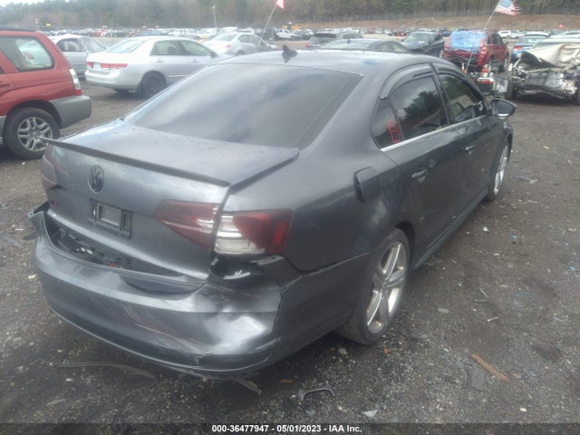 3VW5T7AJ8FM345809 Volkswagen Jetta Sedan 2.0t Gli Sel