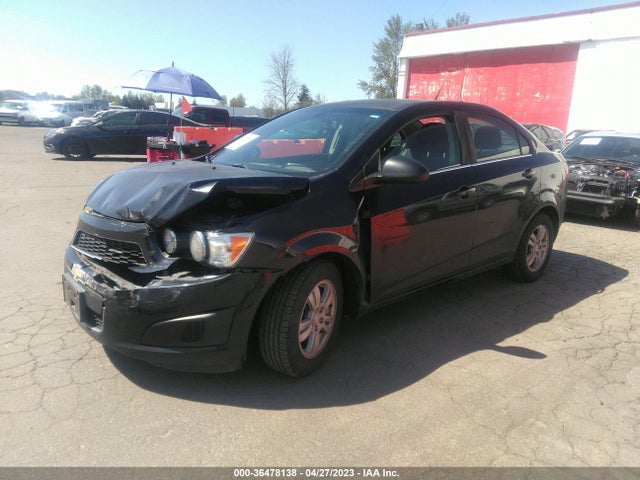 Chevrolet SONIC LT 2014 1G1JC5SG7E4157035 Image 2