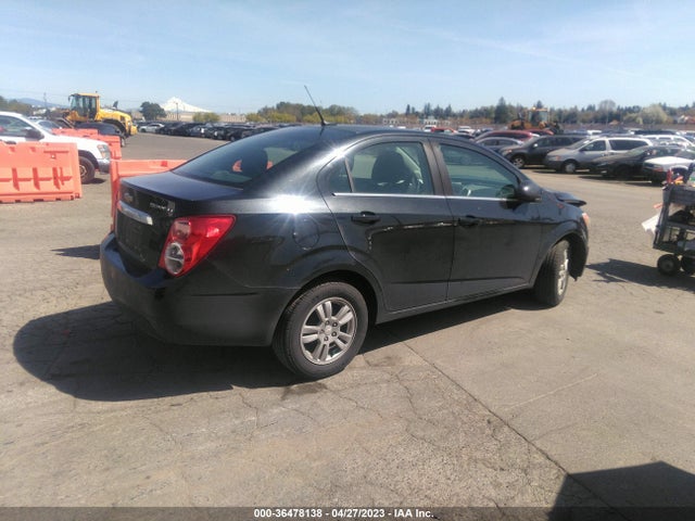 Chevrolet SONIC LT 2014 1G1JC5SG7E4157035 Image 5