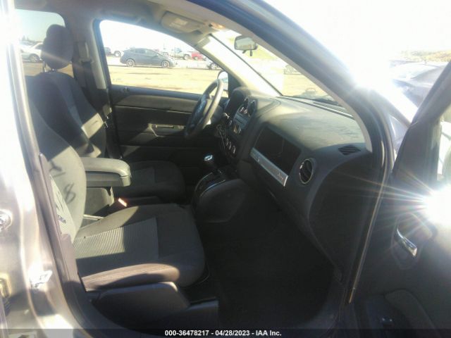 1C4NJCBA7FD397055 Jeep Compass Sport