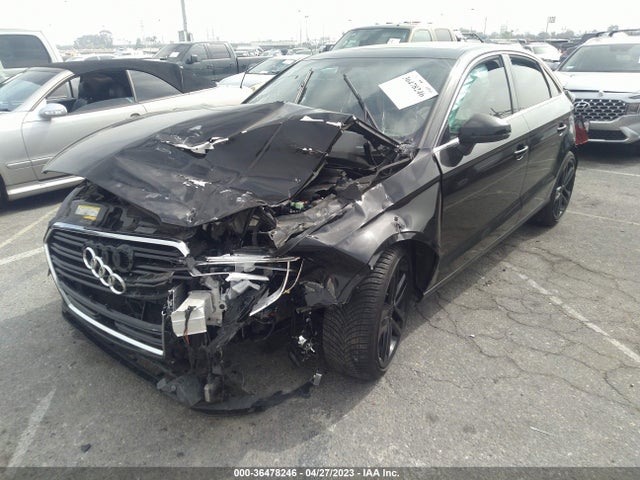 WAUAUGFFXK1009442 Audi A3 Sedan Premium/titanium Premium
